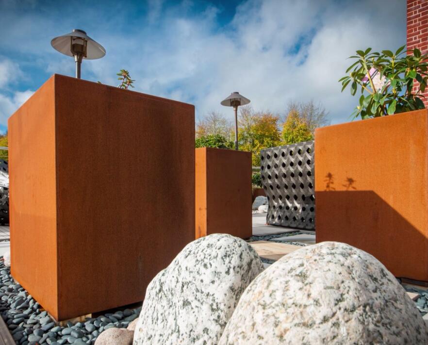 比如锈钢板花箱